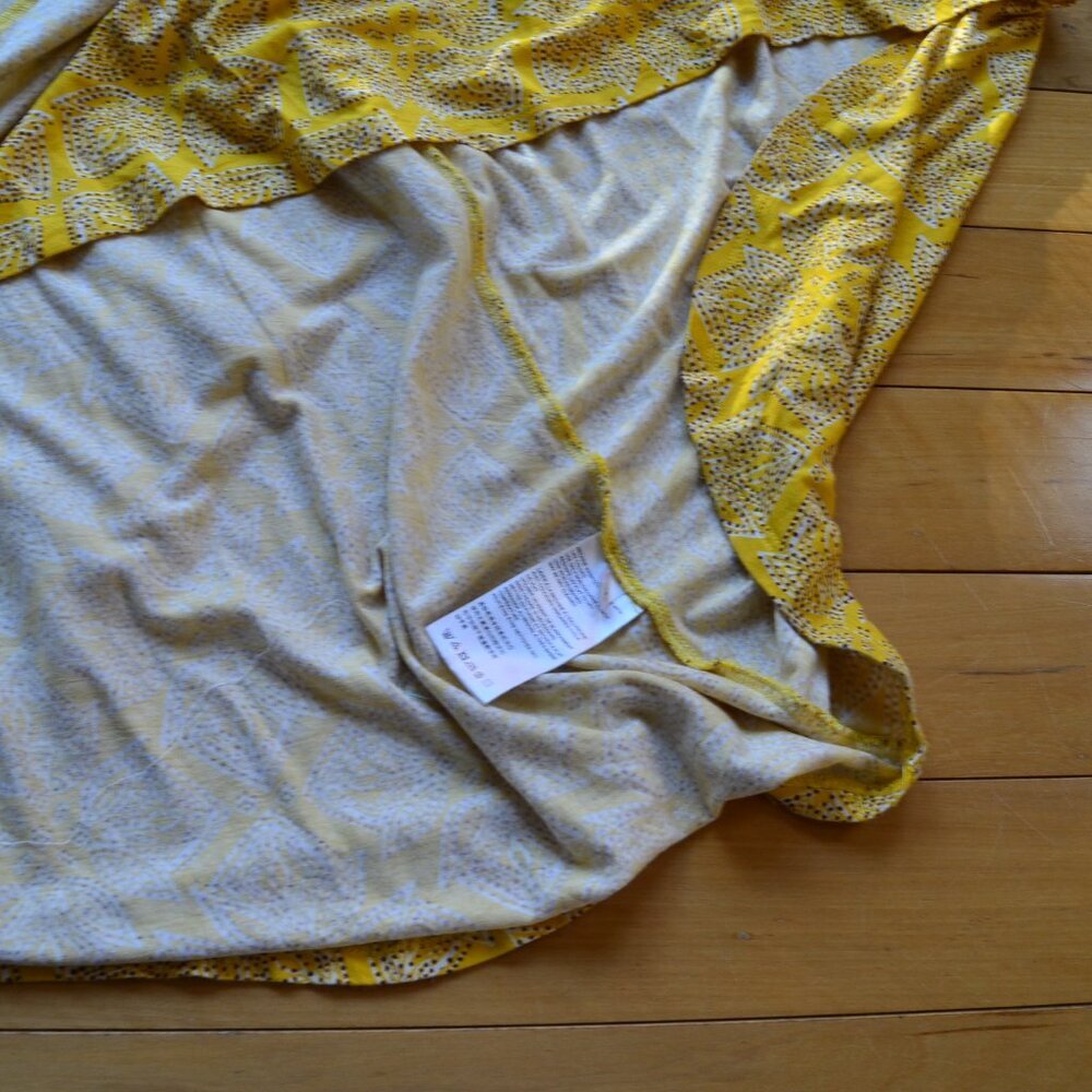 Maeve Yellow Patterned High-Low Dress - Picture 7 of 12